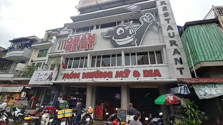 Quán Ụt Ụt 168 Võ Văn Kiệt: Thông Tin Chi Tiết, Menu Và Trải Nghiệm Thực Khách Quán Ụt Ụt 168 Võ Văn Kiệt: Thông Tin Chi Tiết, Menu Và Trải Nghiệm Thực Khách