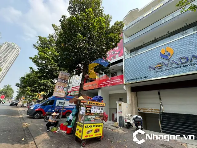 Phú Yên Quán 71 Nguyễn Thị Thập: Địa Chỉ Lẩu Gà Lá É Ngon, Chuẩn Vị Quận 7 Phú Yên Quán 71 Nguyễn Thị Thập: Địa Chỉ Lẩu Gà Lá É Ngon, Chuẩn Vị Quận 7