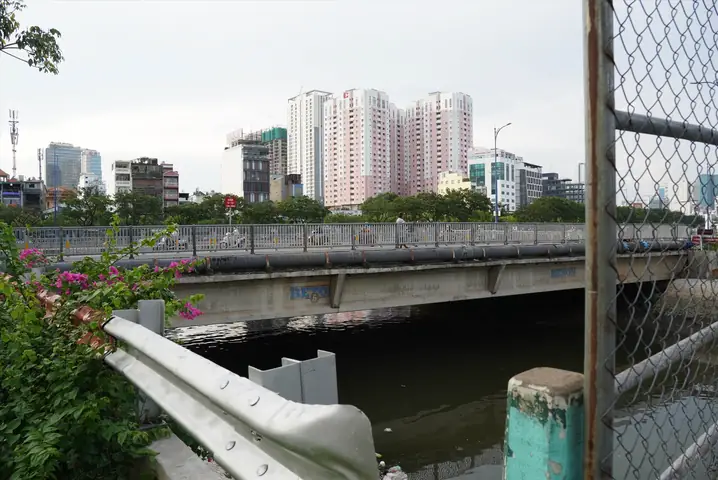 Cầu Dừa Quận 4: Thông Tin Chi Tiết, Địa Điểm Ẩm Thực Và Tình Trạng Hạ Tầng Giao Thông Cầu Dừa Quận 4: Thông Tin Chi Tiết, Địa Điểm Ẩm Thực Và Tình Trạng Hạ Tầng Giao Thông