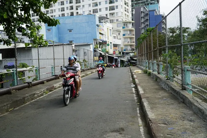 Cầu Dừa Quận 4: Thông Tin Chi Tiết, Địa Điểm Ẩm Thực Và Tình Trạng Hạ Tầng Giao Thông Cầu Dừa Quận 4: Thông Tin Chi Tiết, Địa Điểm Ẩm Thực Và Tình Trạng Hạ Tầng Giao Thông