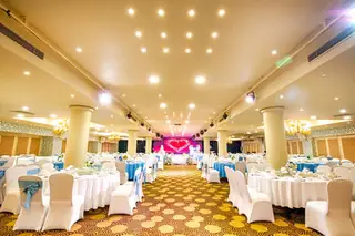 Trung Tâm Tiệc Cưới Vạn Hoa Lê Đức Thọ: Thông Tin Chi Tiết Và Dịch Vụ Tổ Chức Sự Kiện Trung Tâm Tiệc Cưới Vạn Hoa Lê Đức Thọ: Thông Tin Chi Tiết Và Dịch Vụ Tổ Chức Sự Kiện